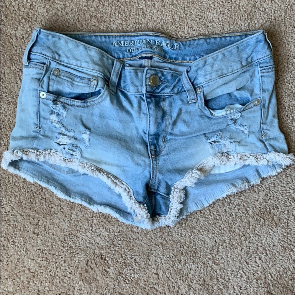 American Eagle - white fringe shorts